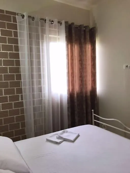 Shtepi Private Familjare Villa Sarande
